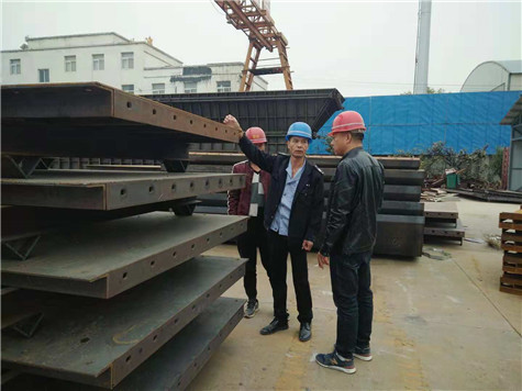 欢迎三门峡客户到河南伟志钢模板厂家订购方柱模板